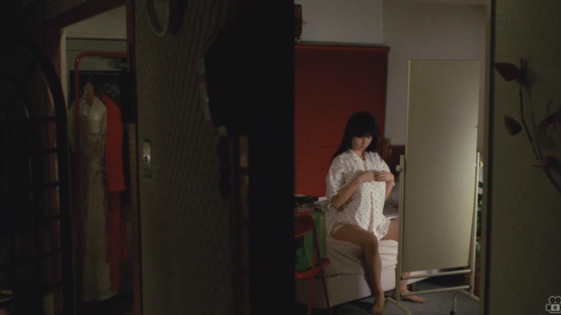 Eri Kikuchi: A Story of Unfamiliar Love 1986 movie scene