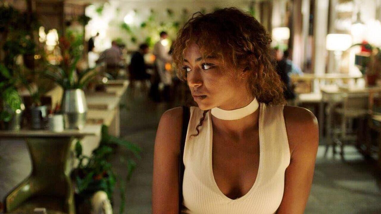 Hi, Are You Alone? 1995 movie scene