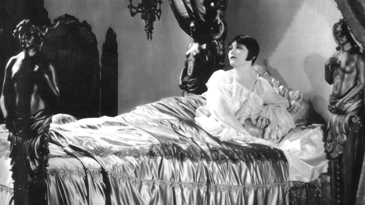 A Woman of the World 1925 movie scene