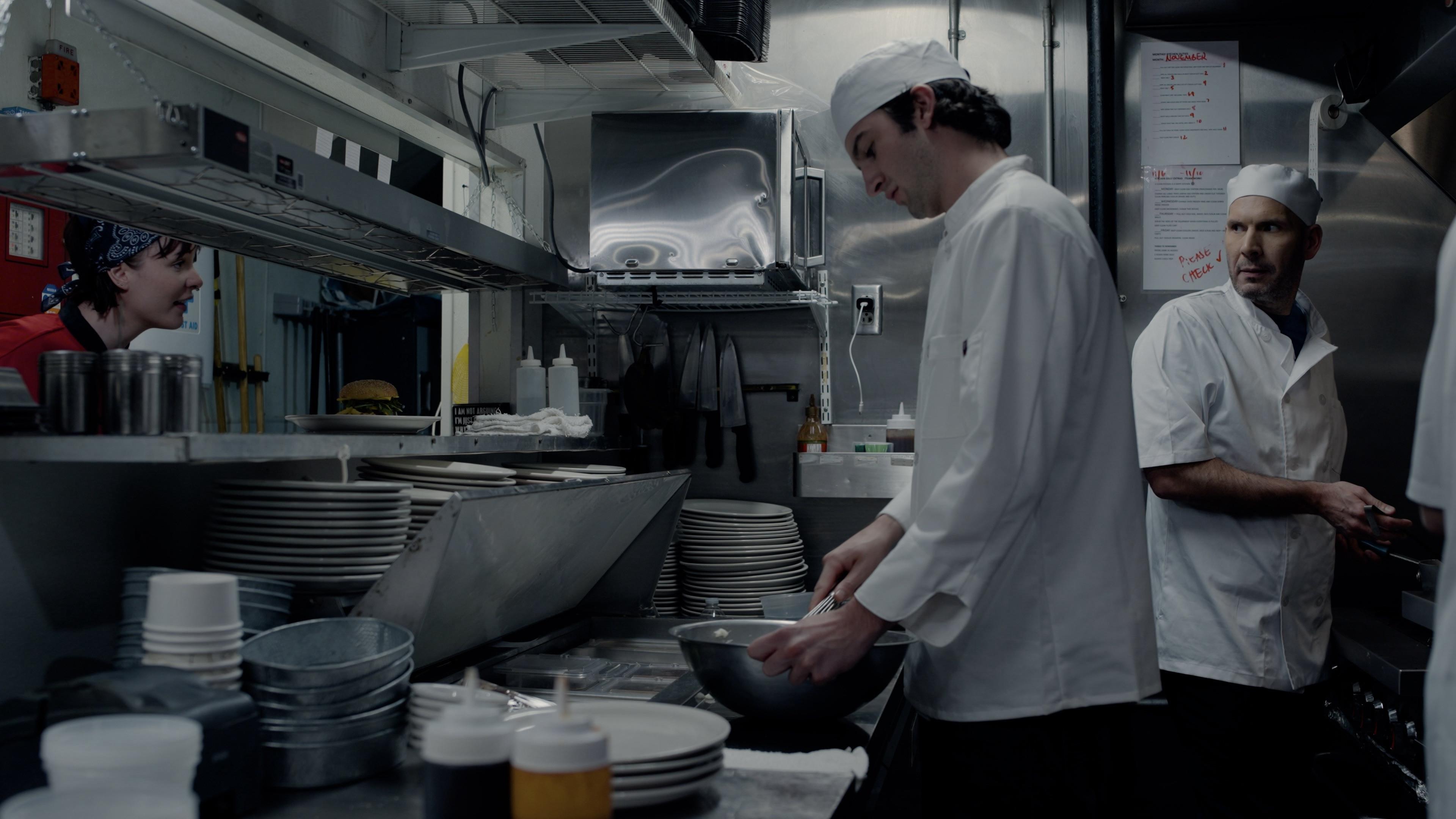 Crudo 2026 movie scene