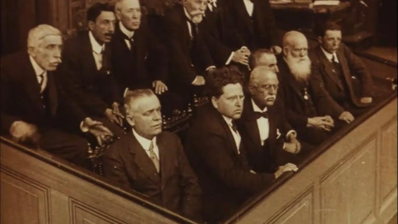 Gentlemen of the Jury 1916 movie scene