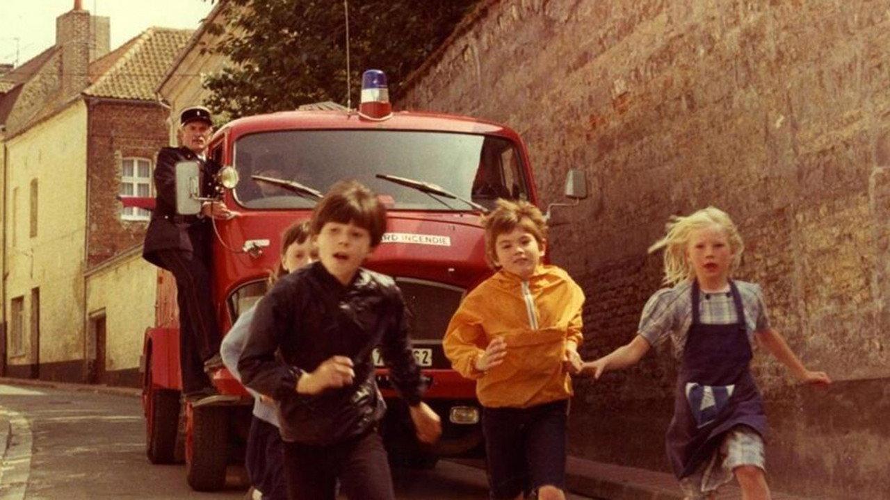 The Little Bunch 1983 movie scene