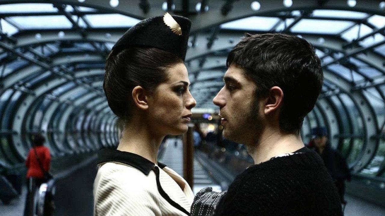 A/R Andata + Ritorno 2004 movie scene