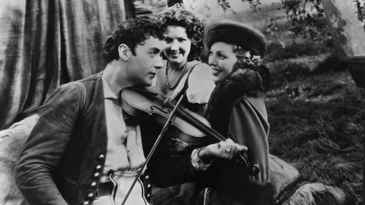 Caravan 1934 movie scene
