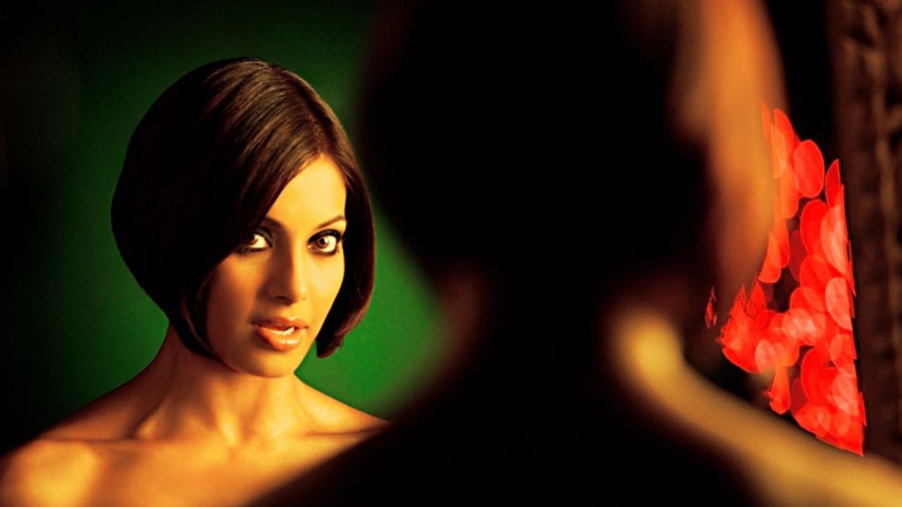 Pankh 2010 movie scene
