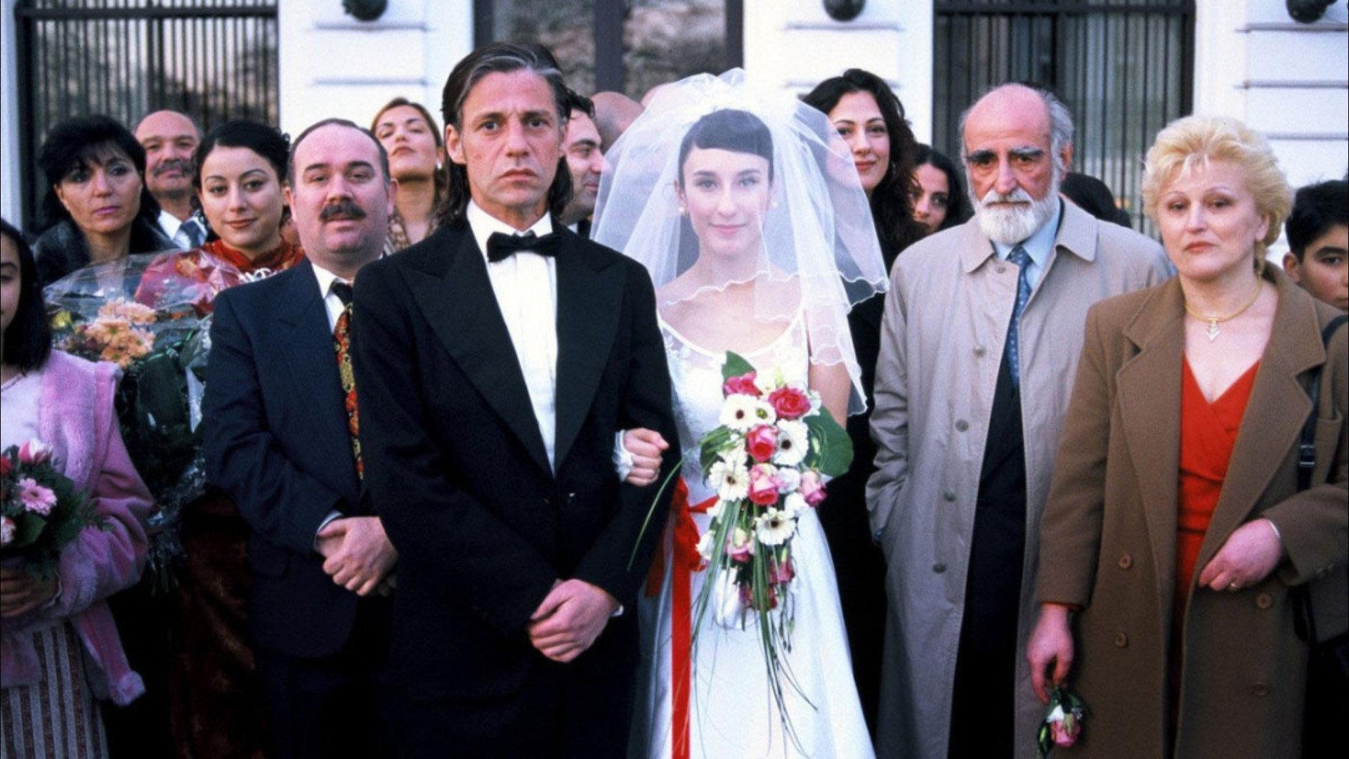 Head-On 2004 movie scene