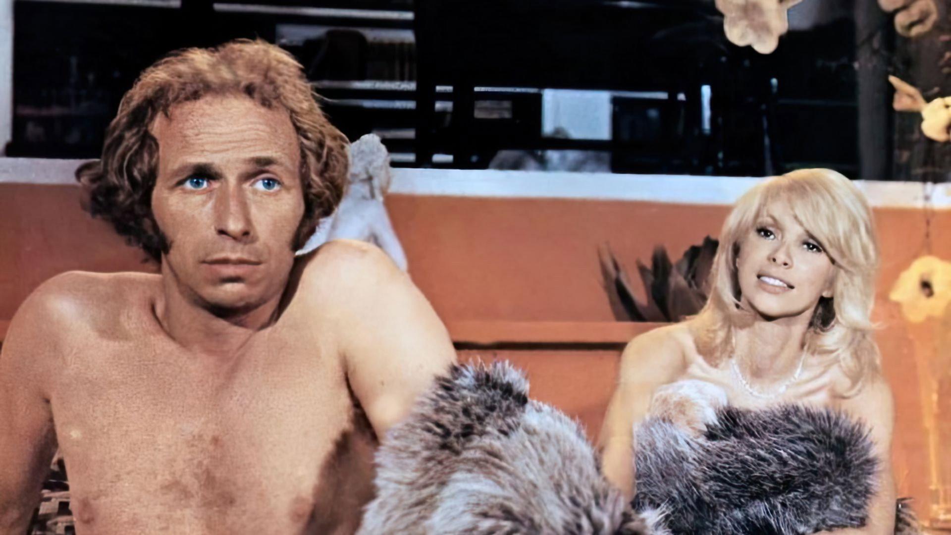 The Tall Blond Man with One Black Shoe 1972 movie scene