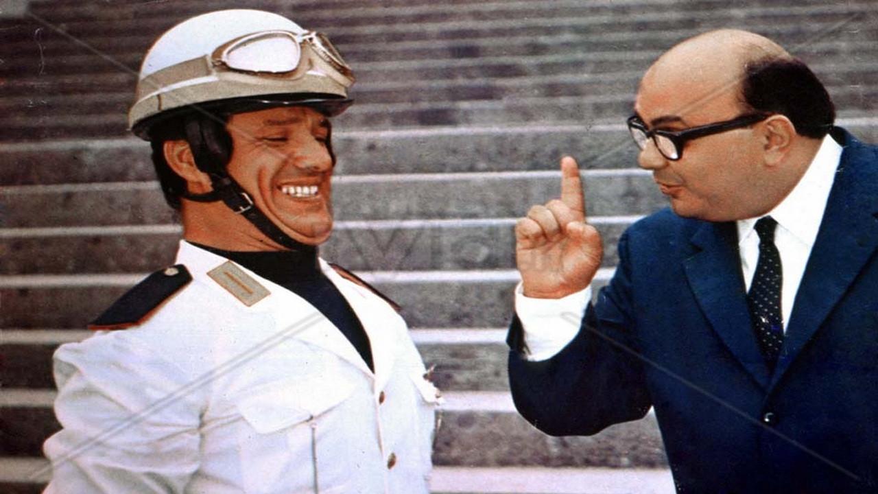 I due vigili 1967 movie scene