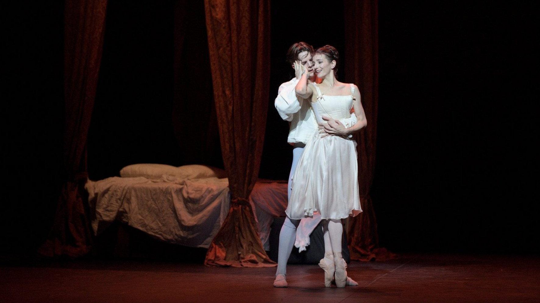 Manon - English National Ballet 2018 movie scene