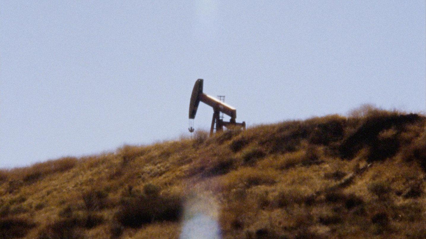 Earth Had Issues Loading... 2020 movie scene