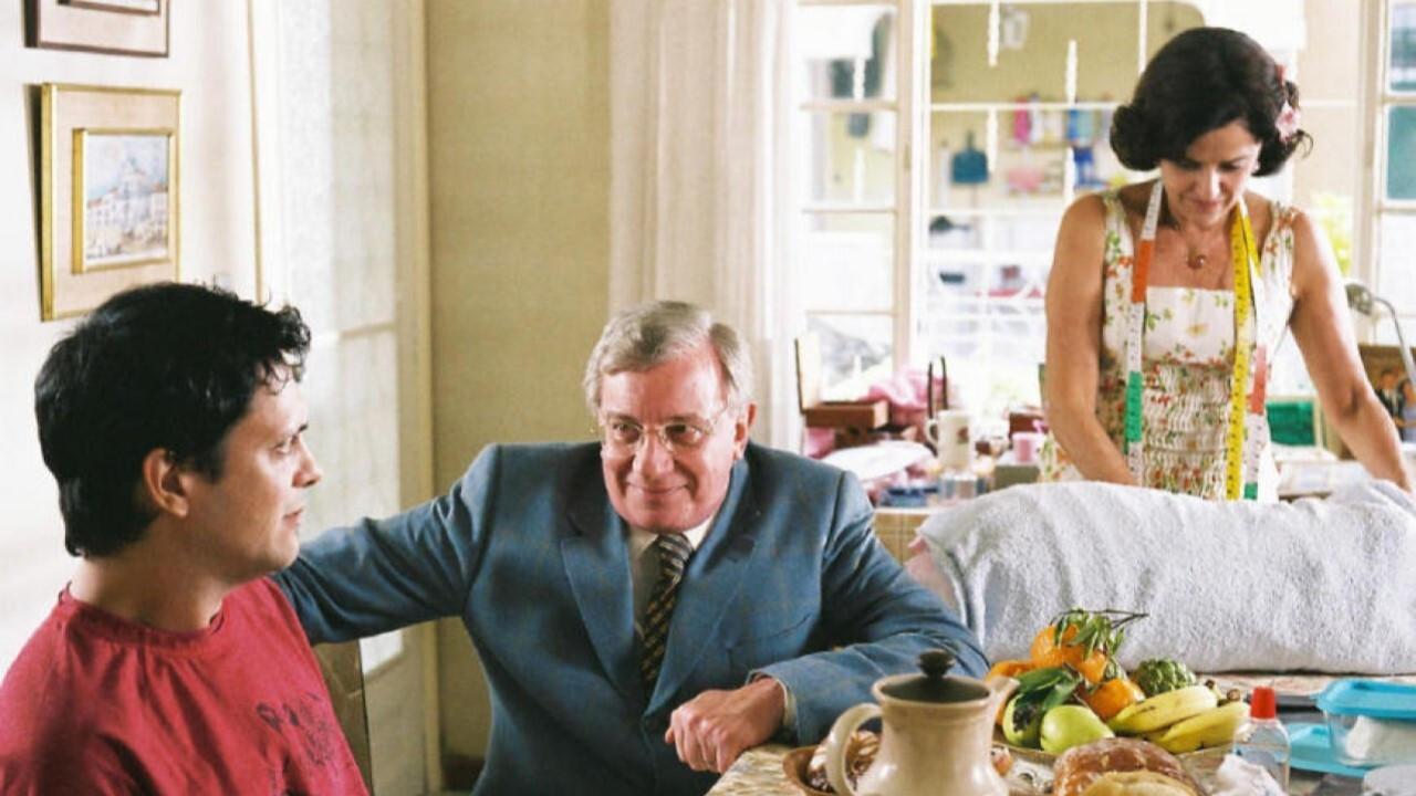 The Big Family: The Movie 2007 movie scene