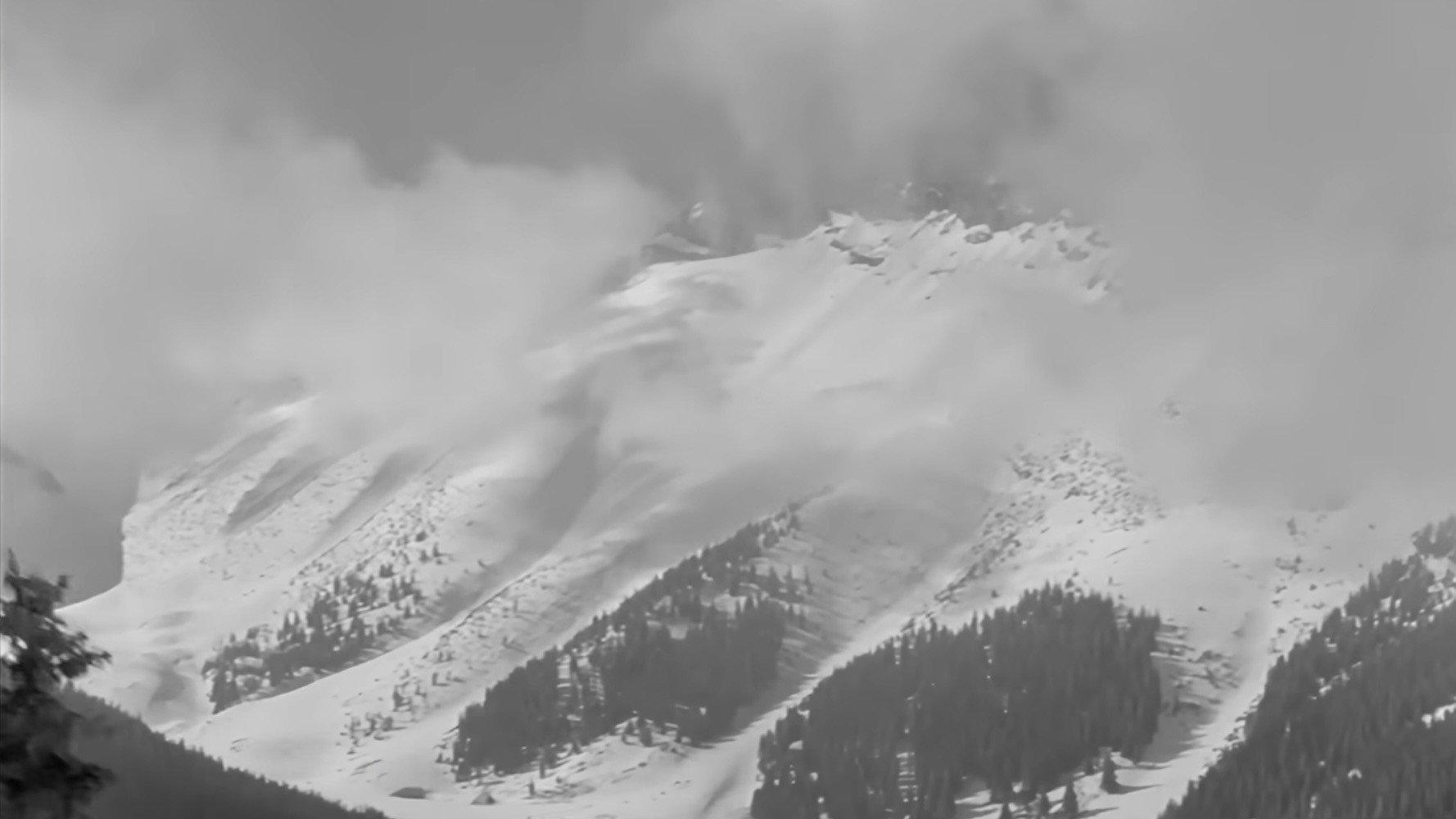 Tatra in winter 1949 movie scene