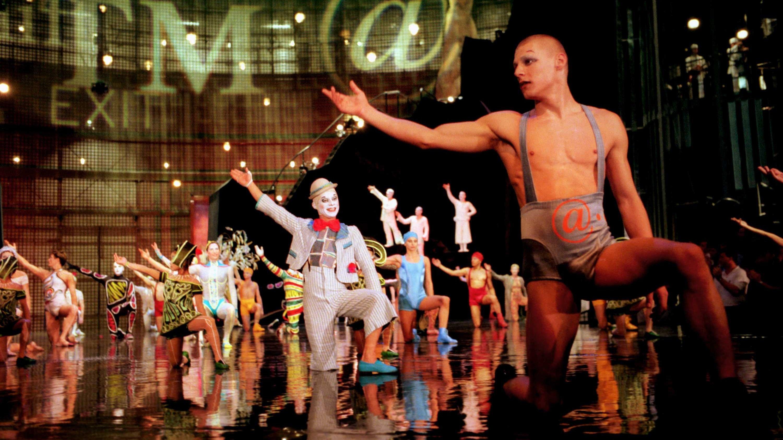 Cirque Du Soleil: Inside La Nouba 1999 movie scene