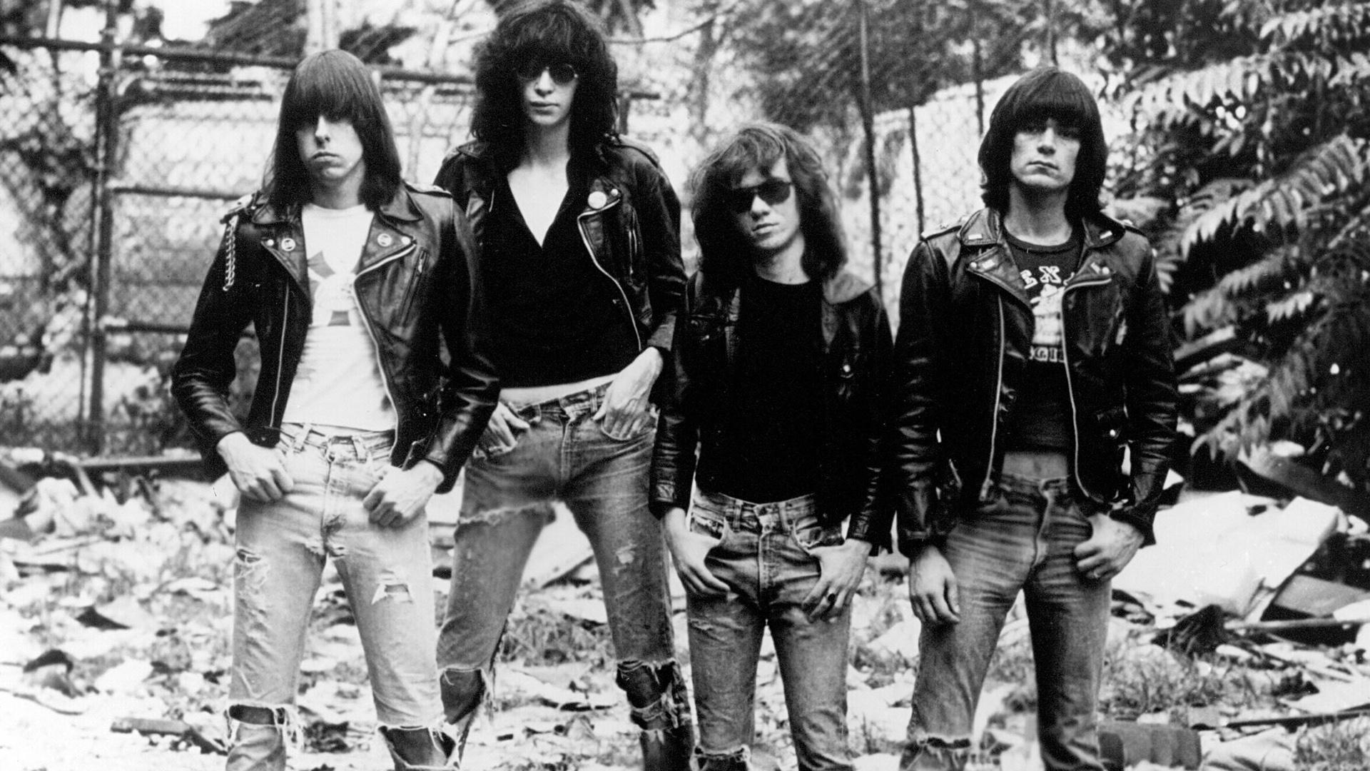 The Ramones: It's Alive (1974-1996) 2007 movie scene