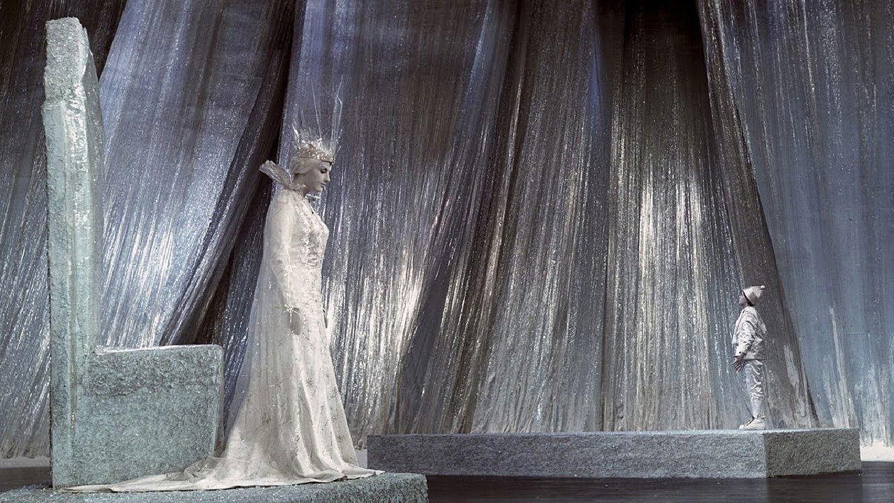 The Snow Queen 1967 movie scene