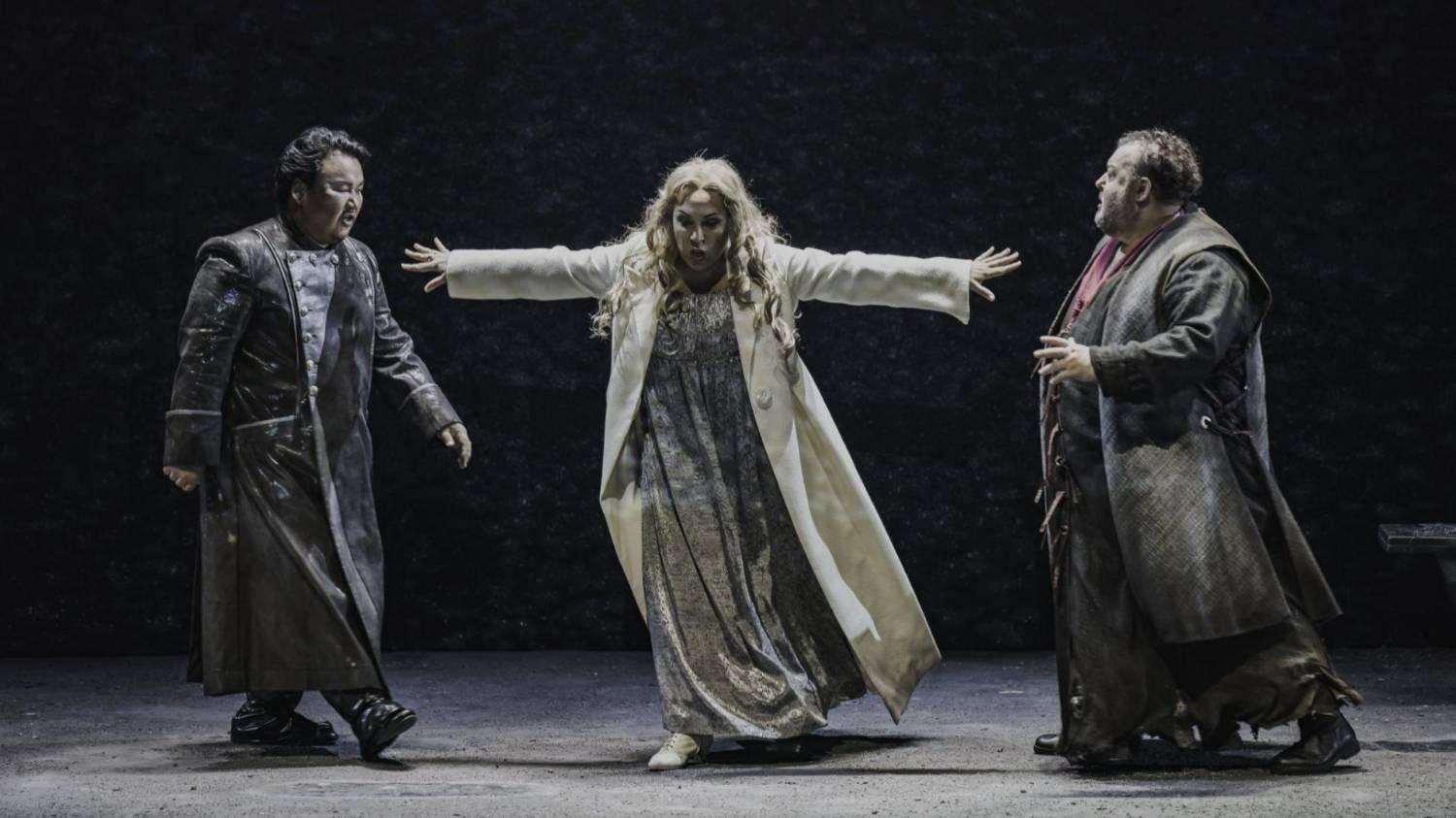 Verdi's Il Trovatore 2022 movie scene