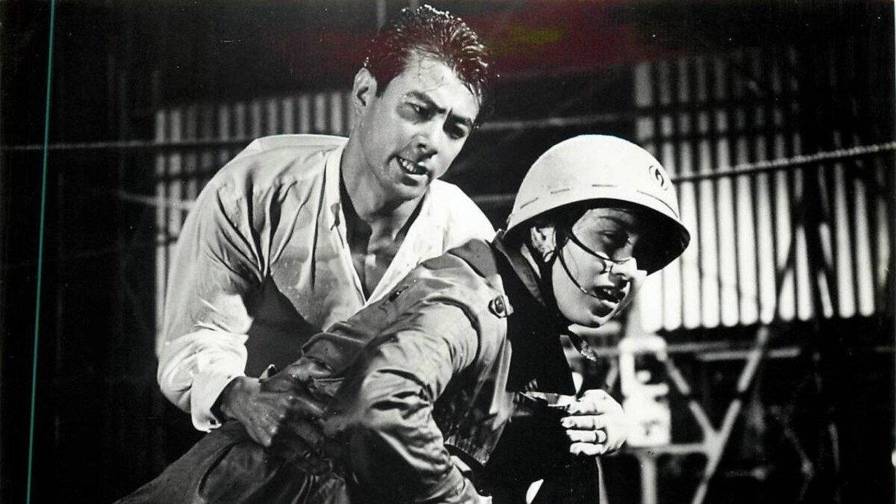 Typhoon Reporter 1963 movie scene