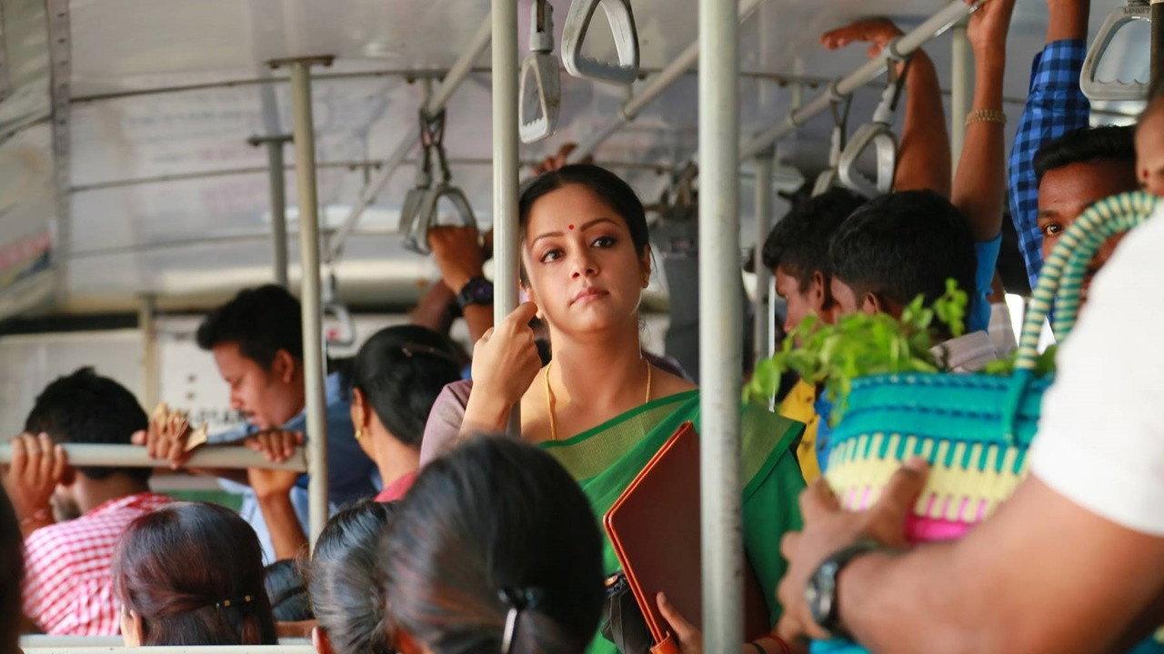 36 Vayadhinile 2015 movie scene