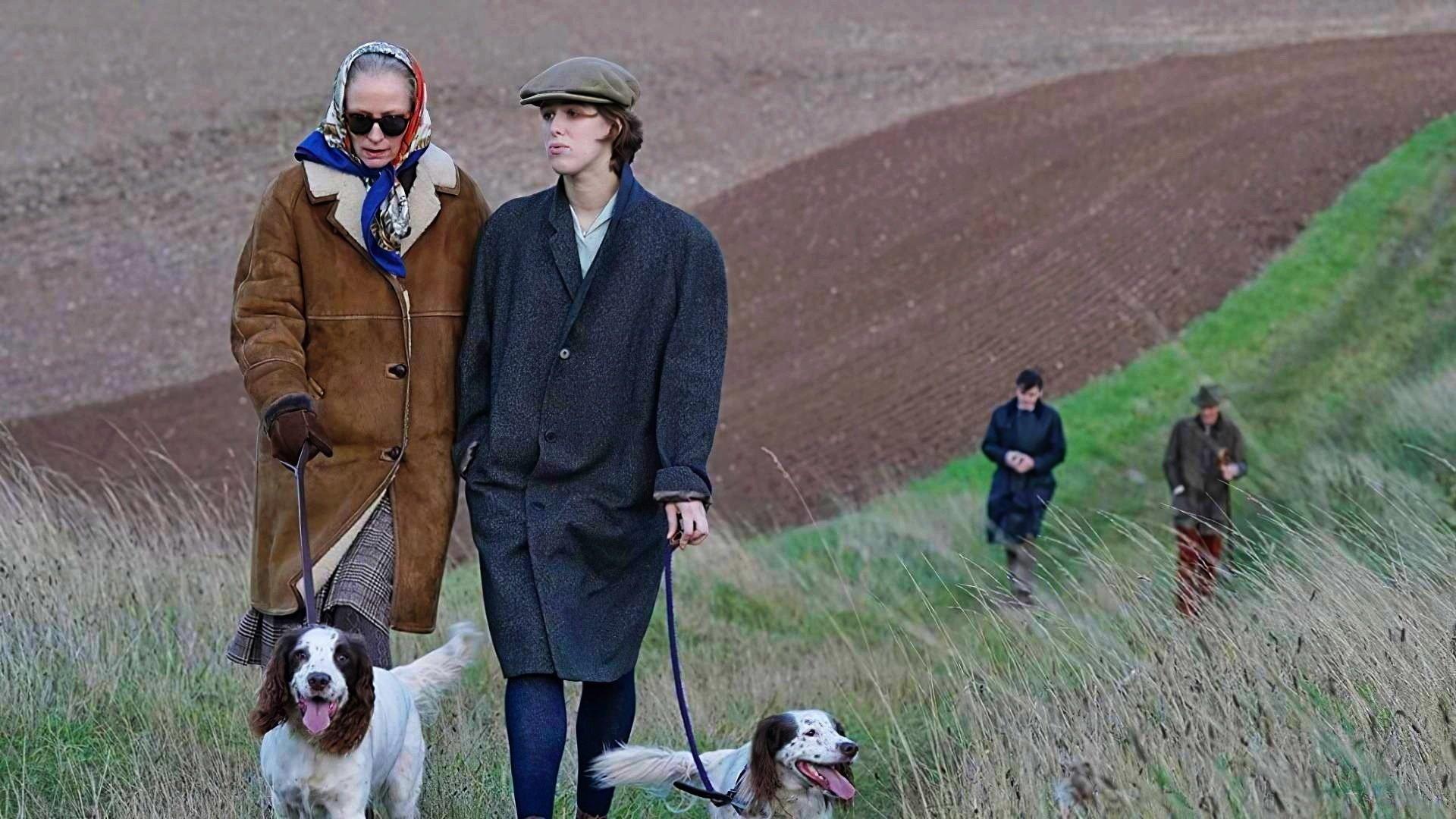 The Souvenir 2019 movie scene