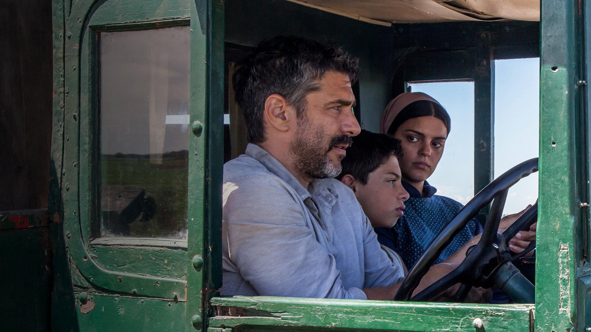 Don't Forget About Me 2016 movie scene