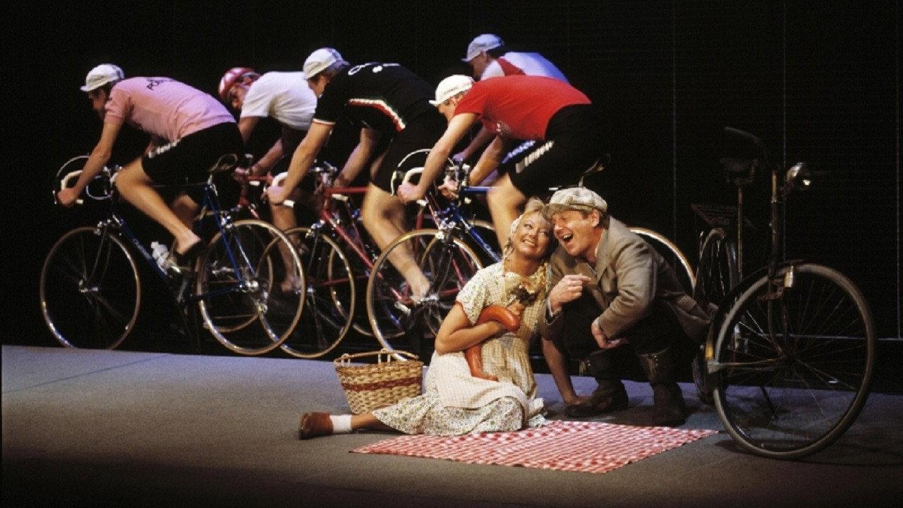 Cyklar 1987 movie scene