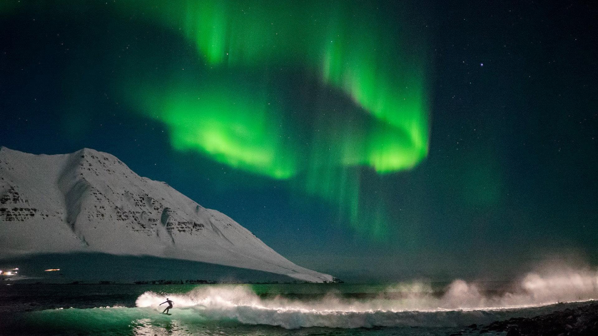 Under an Arctic Sky 2017 movie scene