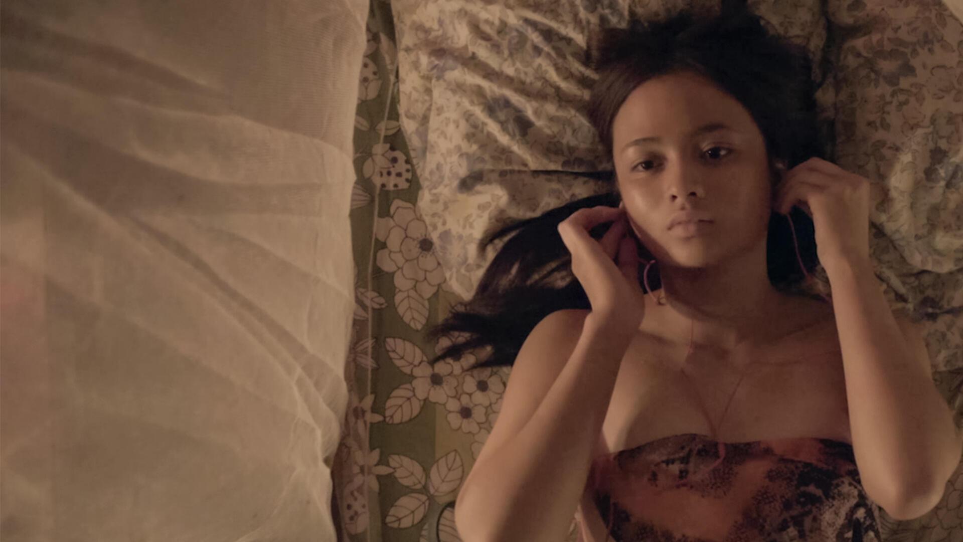 Si Magdalola at ang Mga Gago 2016 movie scene
