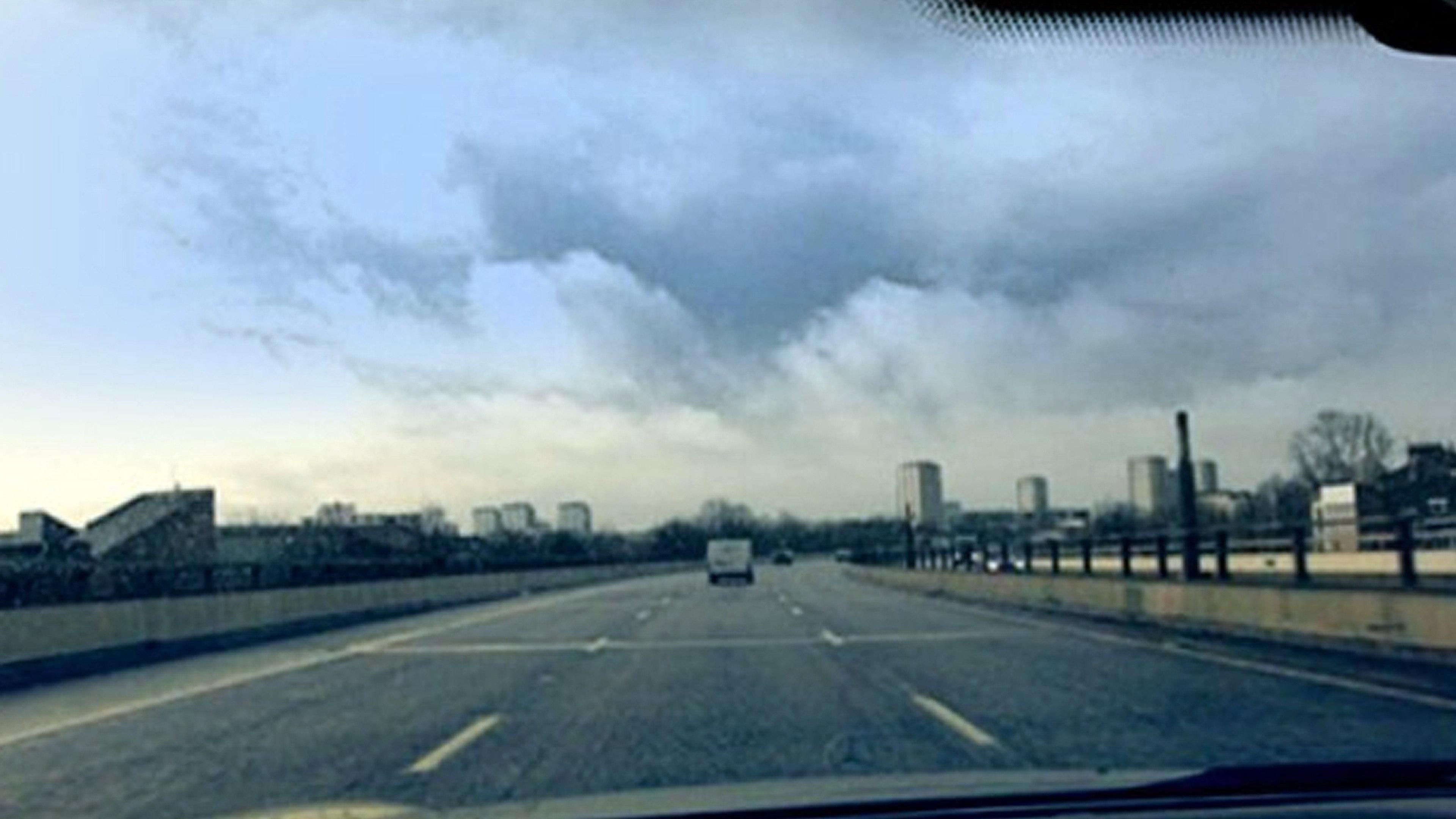 London Orbital 2002 movie scene
