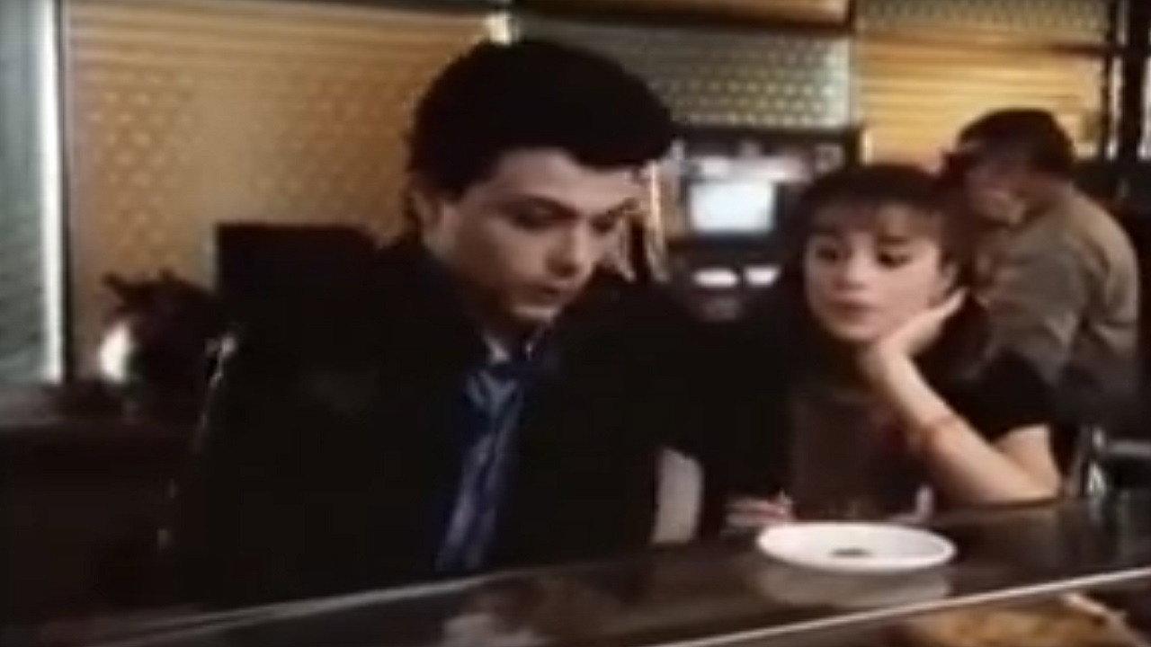 Playboy en paro 1984 movie scene