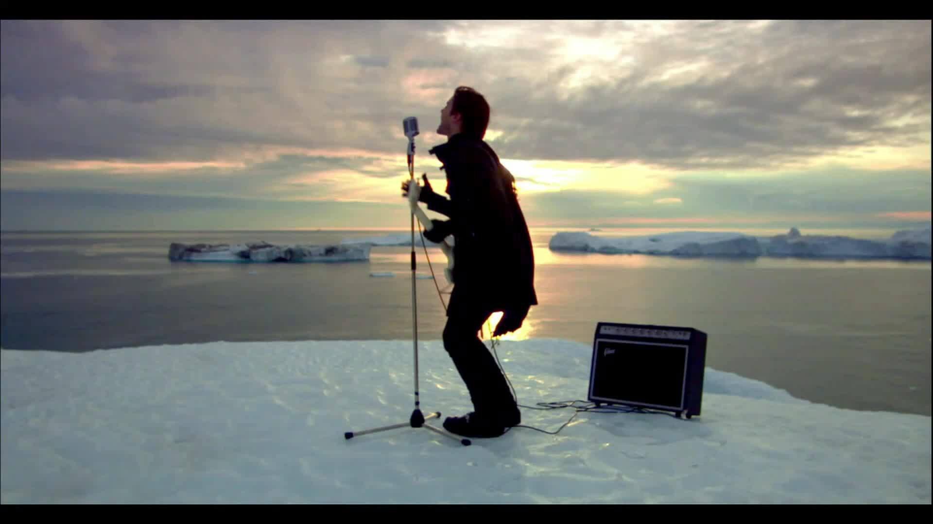 Edge of the Earth featuring 30 Seconds To Mars 2007 movie scene