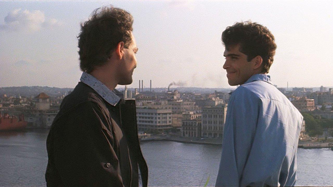 Strawberry and Chocolate 1993 movie scene