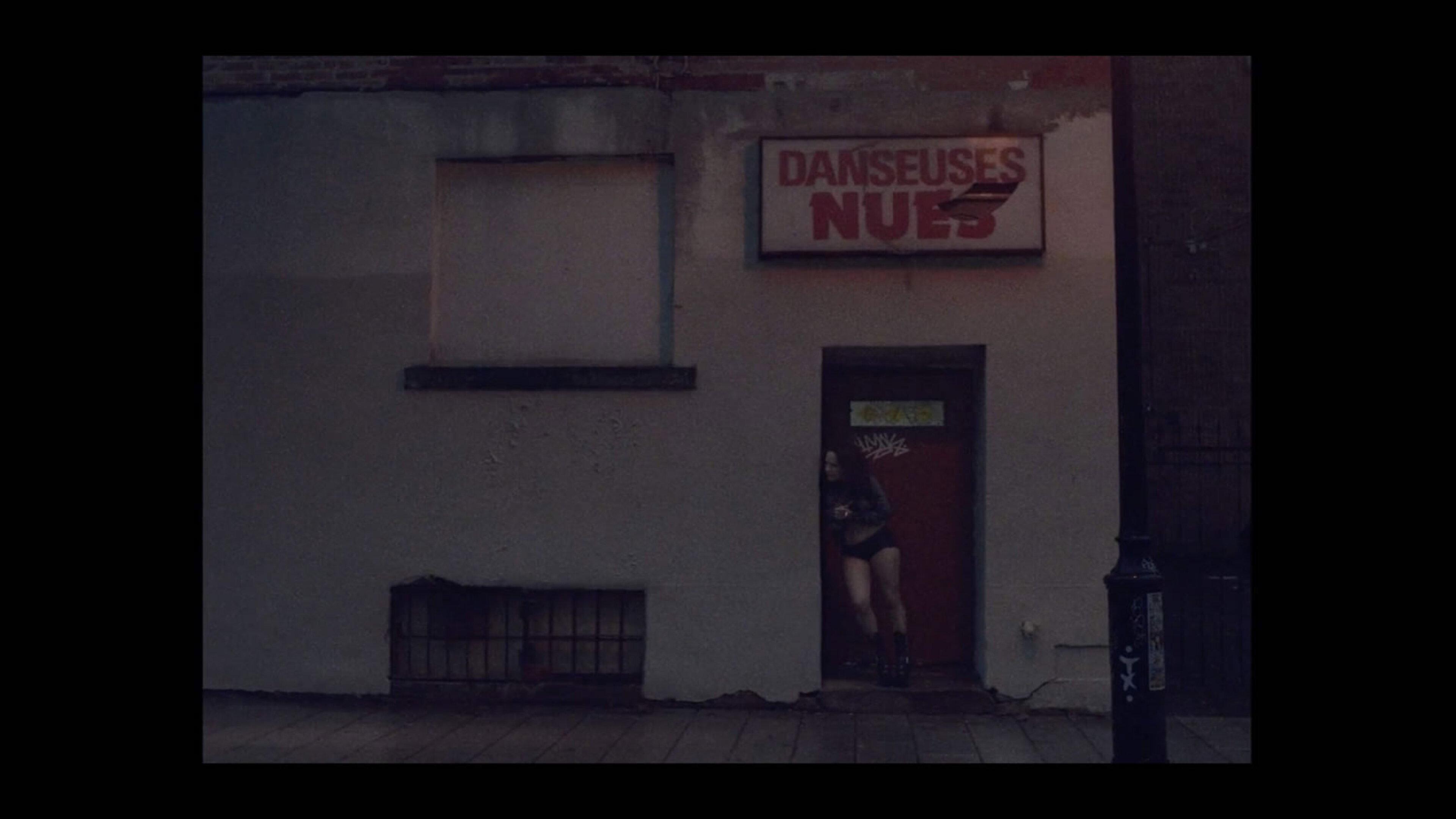 E 2015 movie scene