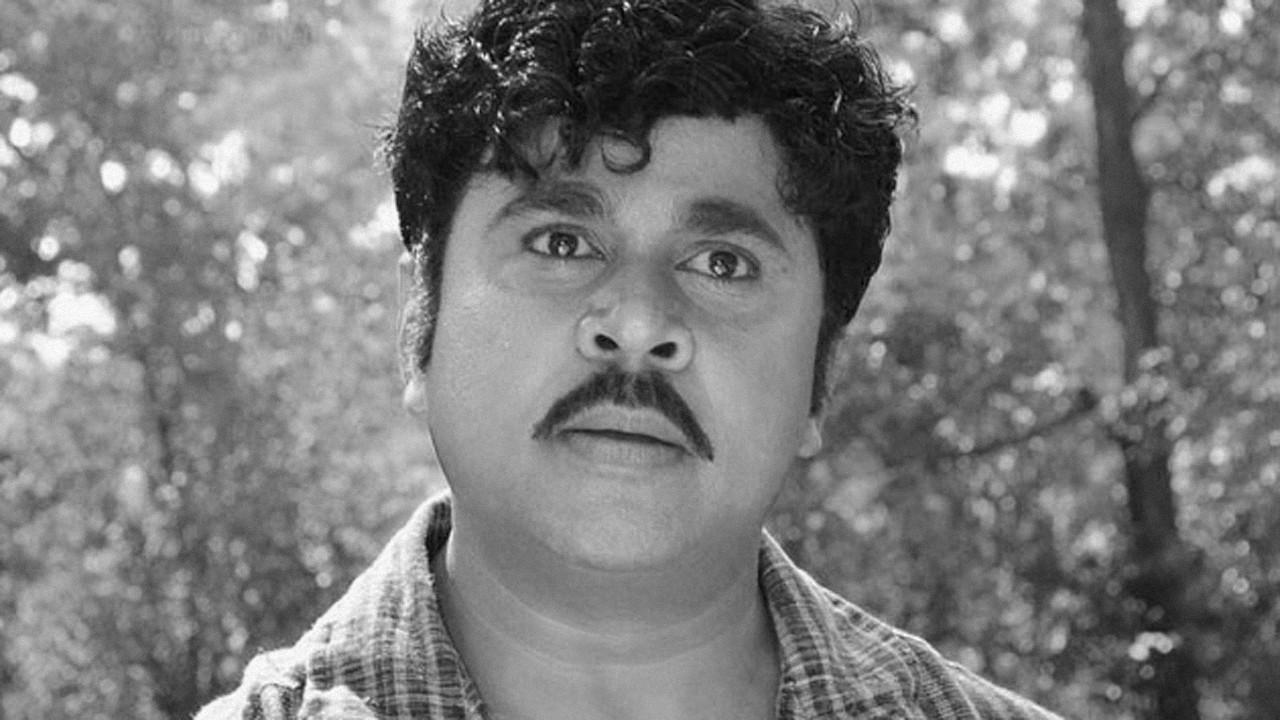 Vellaripravinte Changathi 2011 movie scene