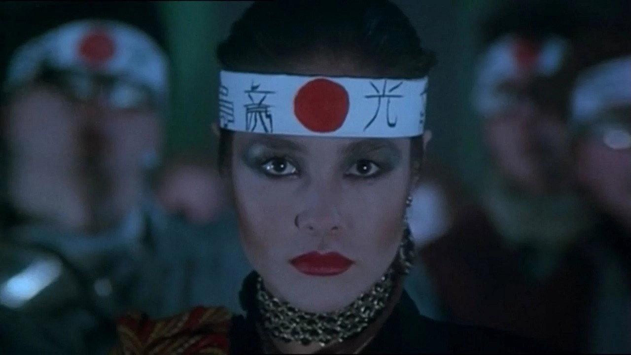 Il Ras del quartiere 1983 movie scene