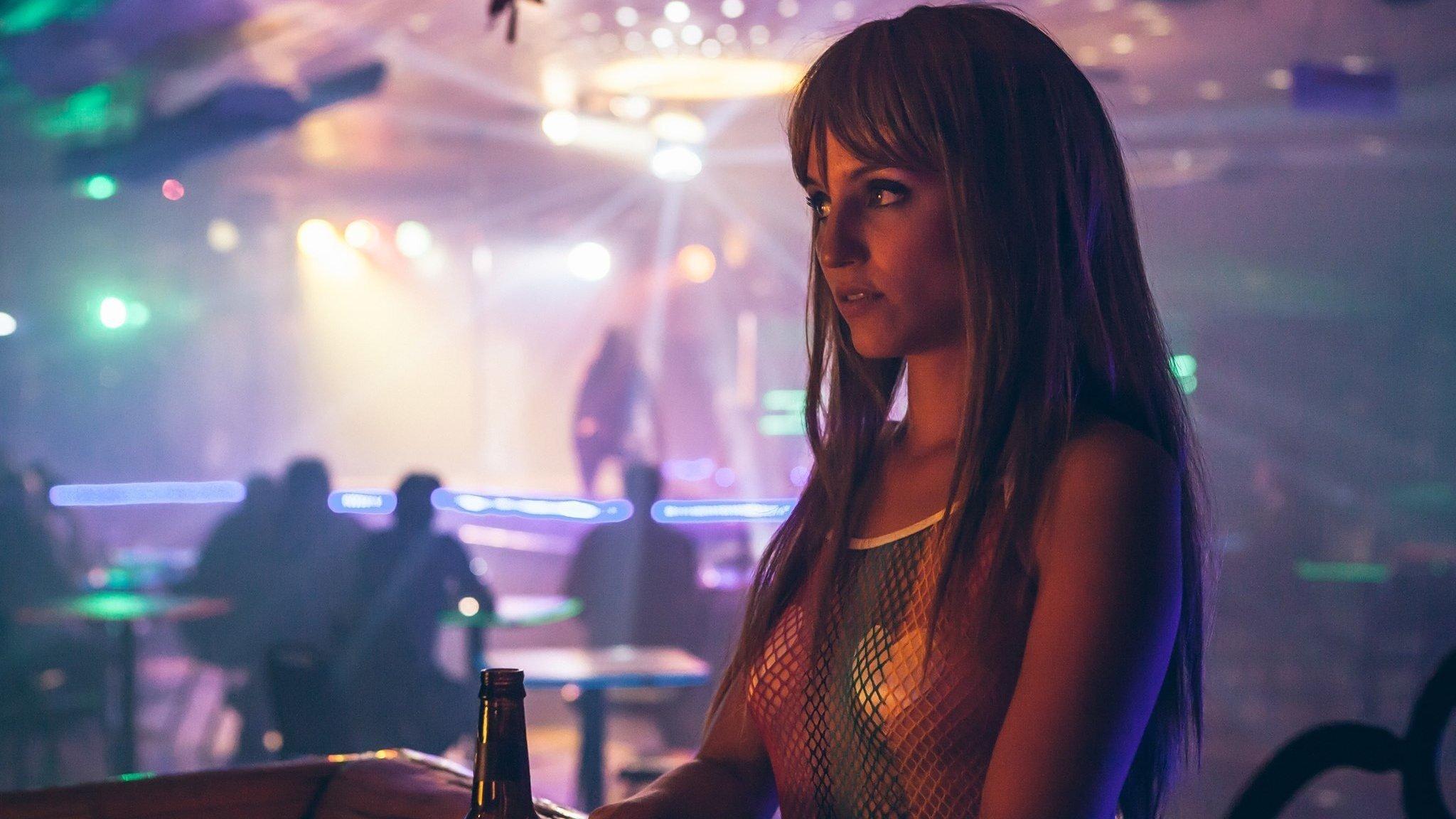Bare 2015 movie scene