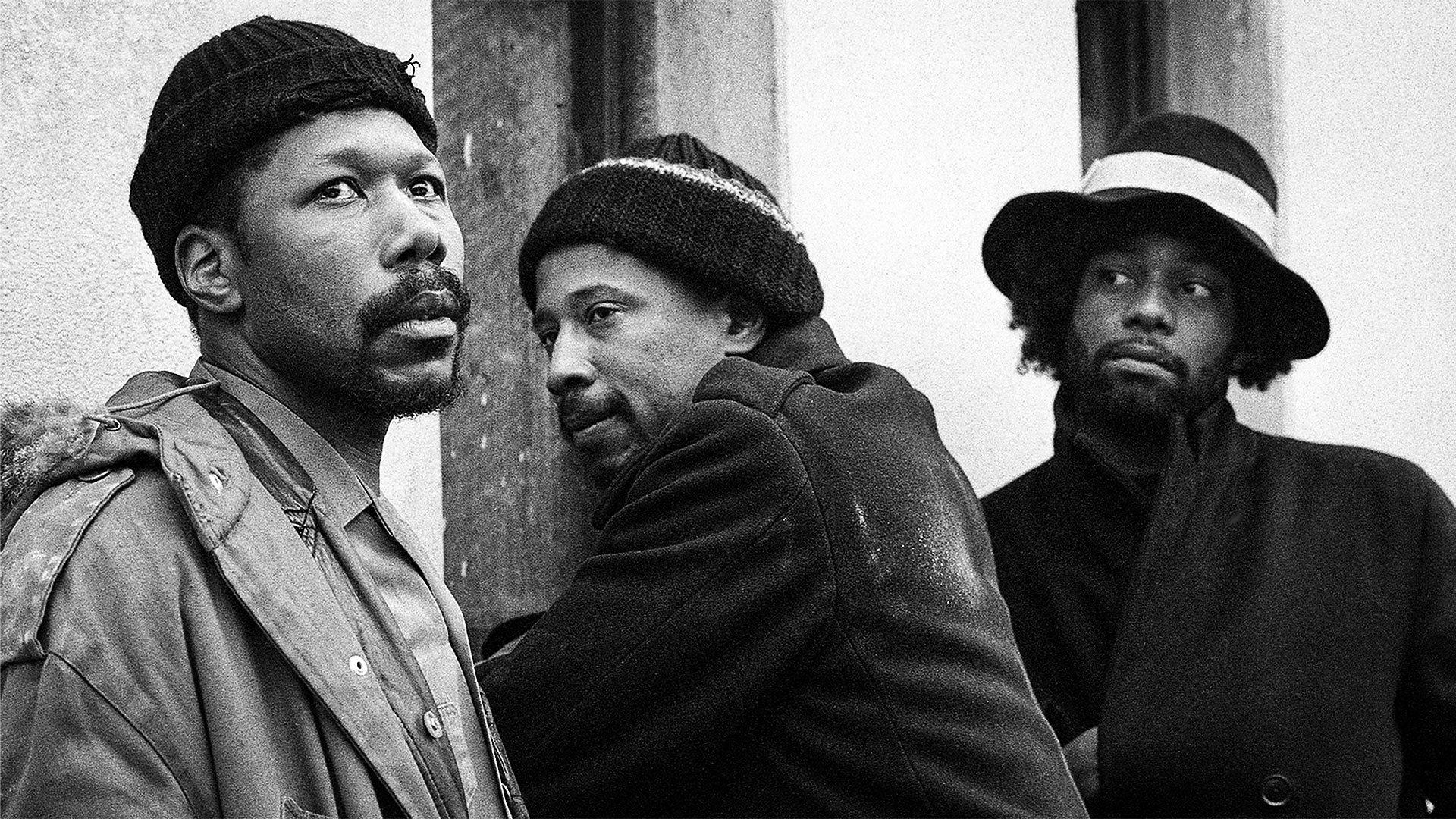 A Hole in Babylon 1979 movie scene