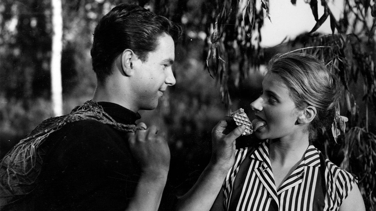 Old Boat and Young Love 1957 movie scene