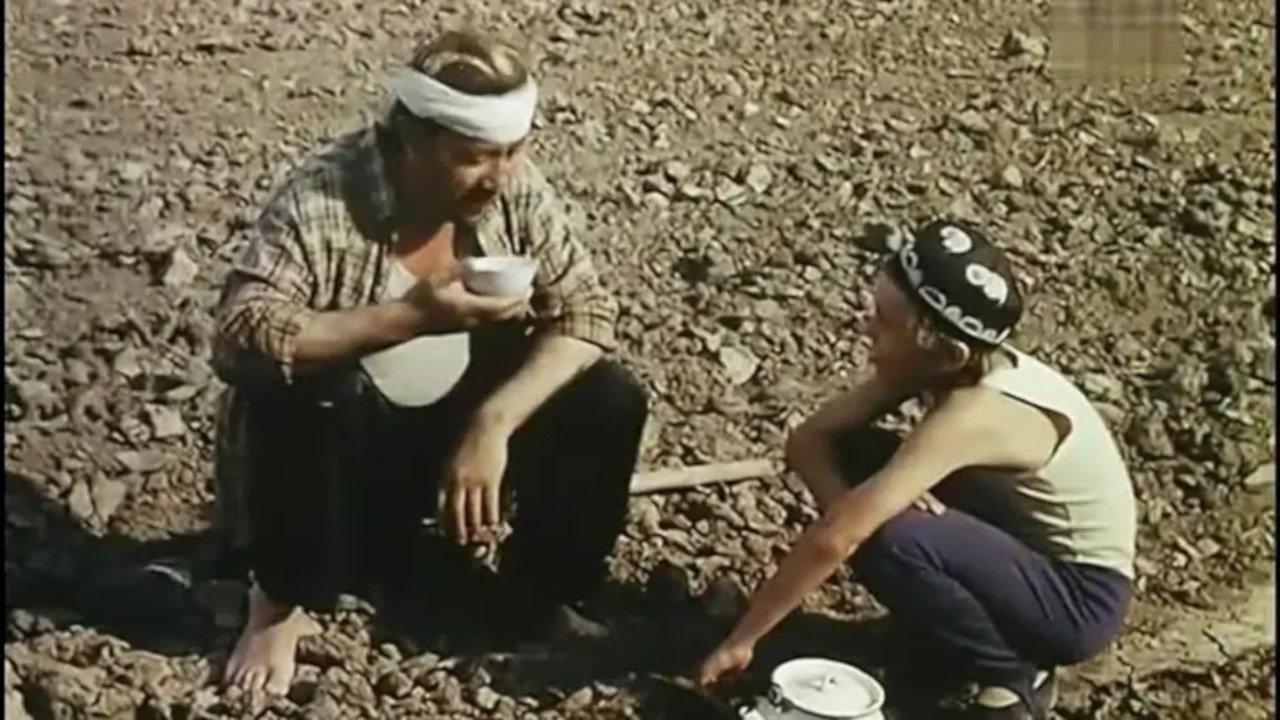 Abdulladzhan, or Dedicated to Steven Spielberg 1992 movie scene