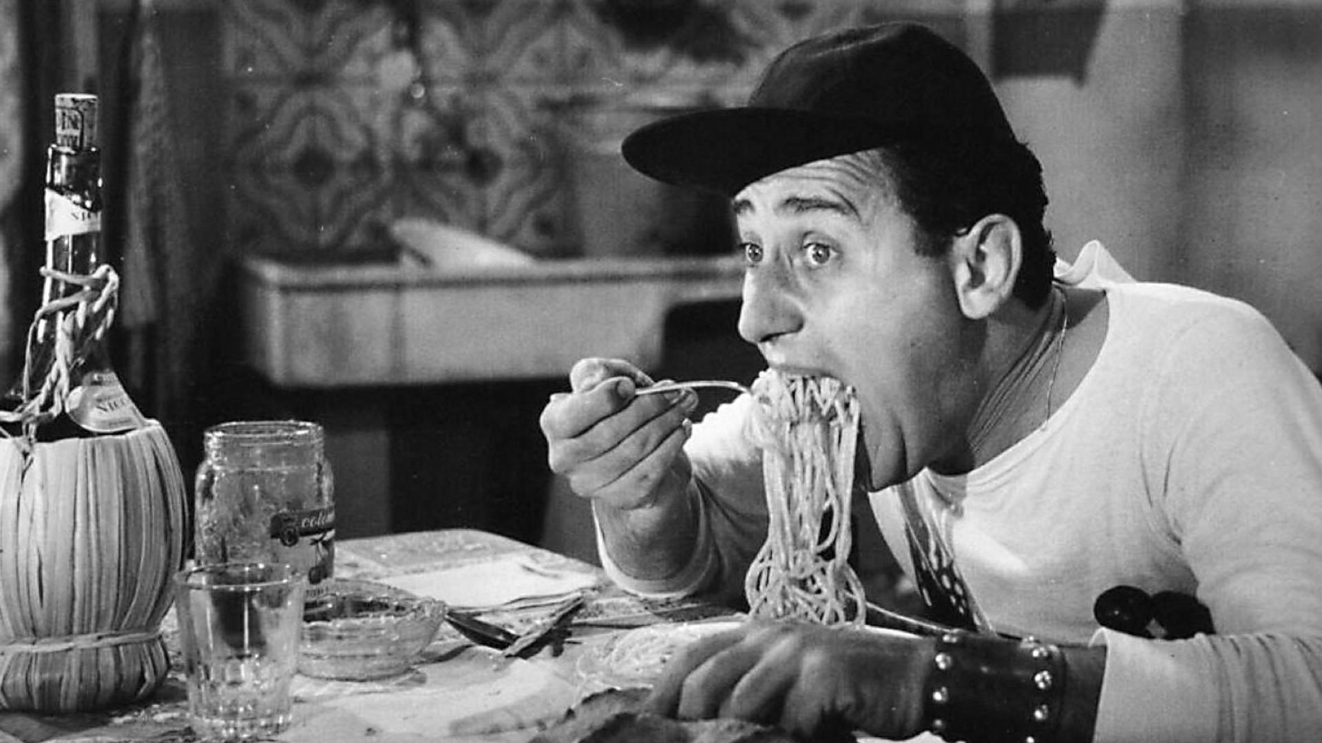 An American in Rome 1954 movie scene