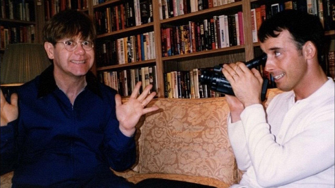 Elton John: Tantrums & Tiaras 1997 movie scene