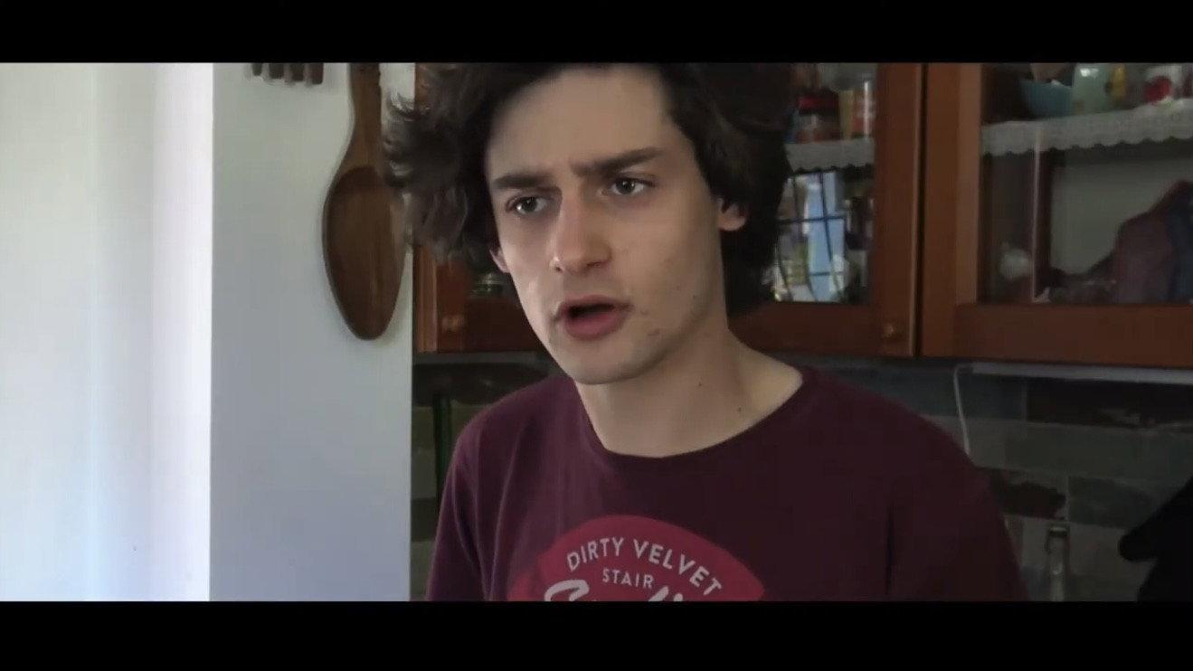 LA QUESTIONE È CHIUSA 2019 movie scene