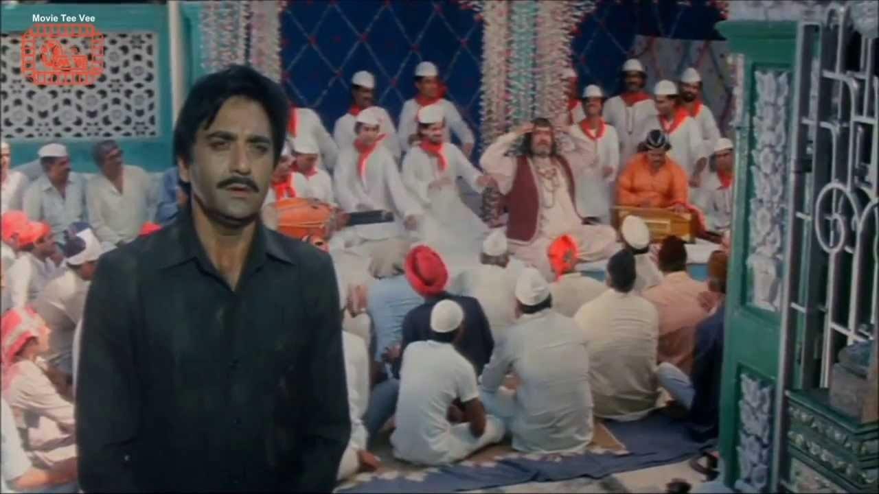 Kala Dhanda Goray Log 1986 movie scene