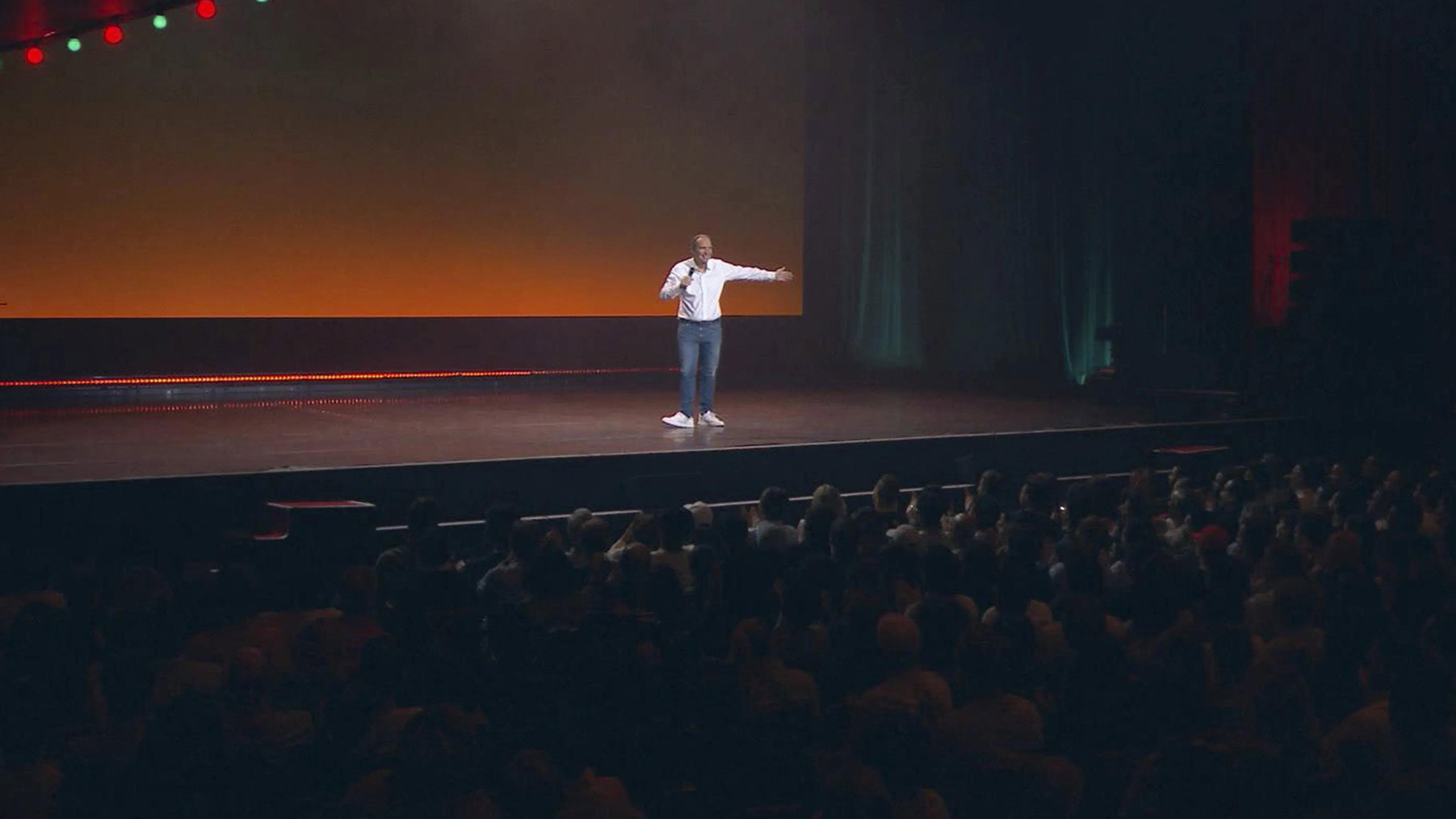 How to be a Billionaire with Xavier Niel 2026 movie scene