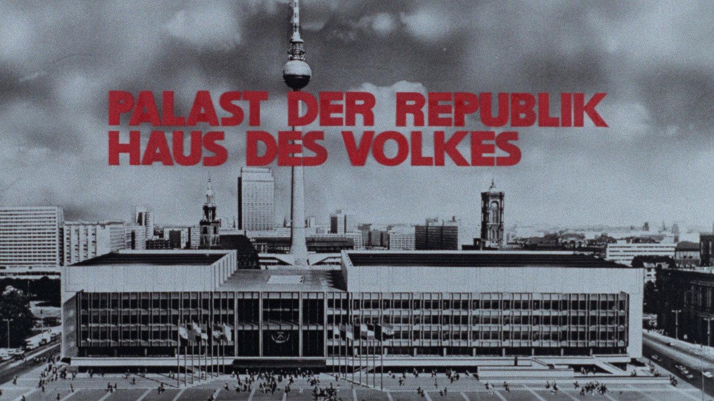 Palast der Republik – Haus des Volkes 1976 movie scene