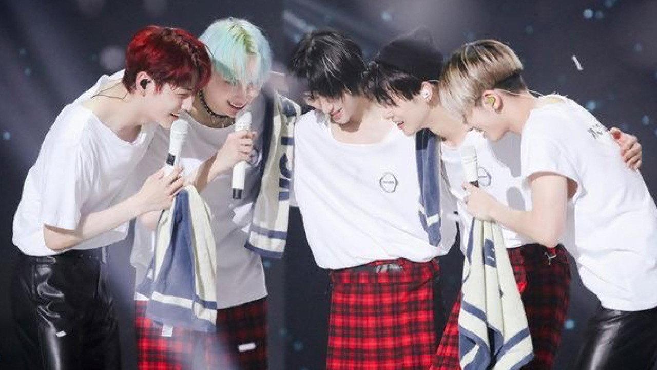 TOMORROW X TOGETHER LIVE 'ACT:BOY' 2021 movie scene