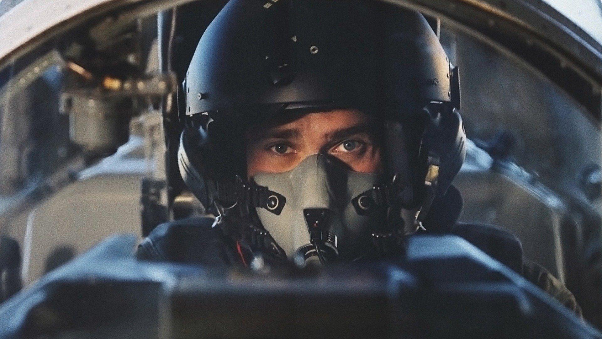 Top Gunner 2020 movie scene