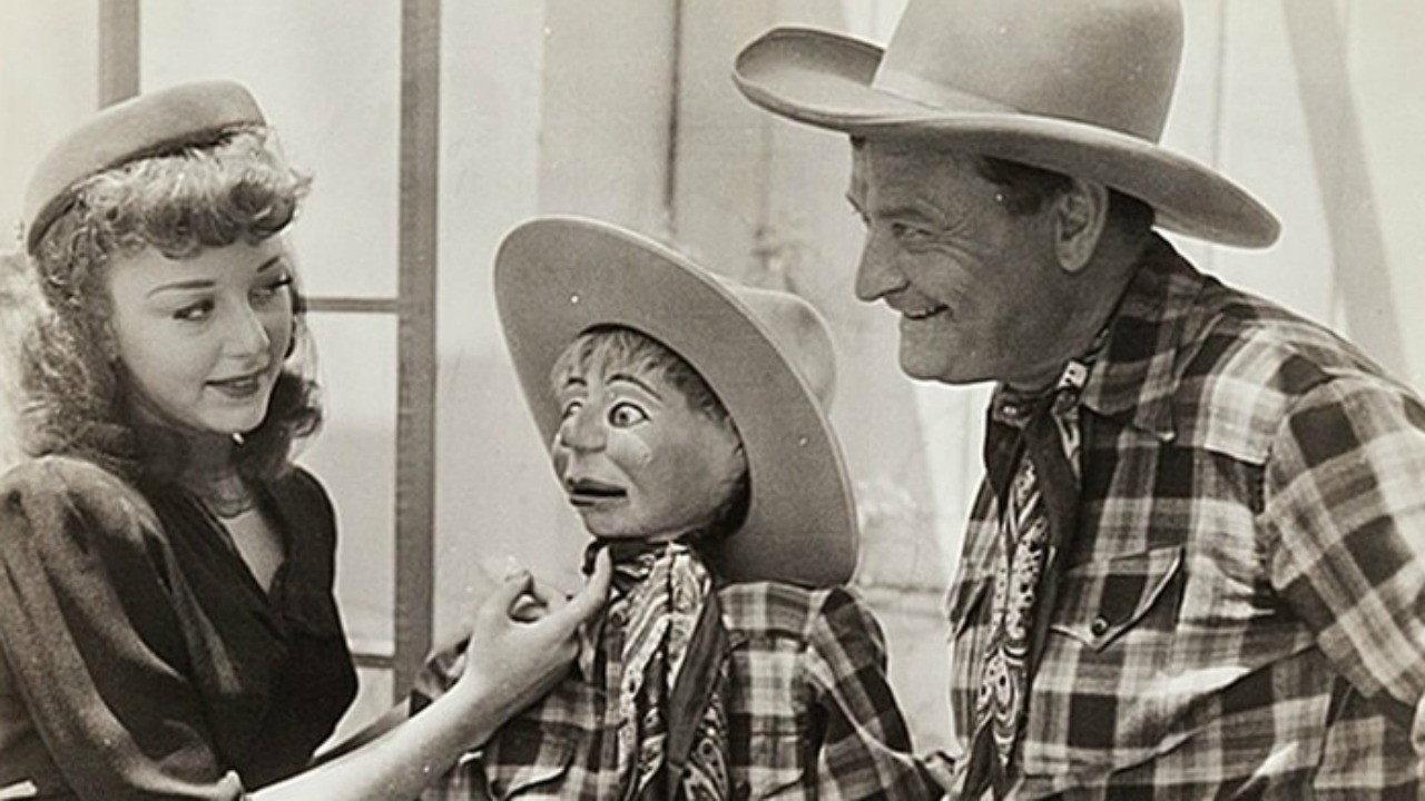 Texas to Bataan 1942 movie scene
