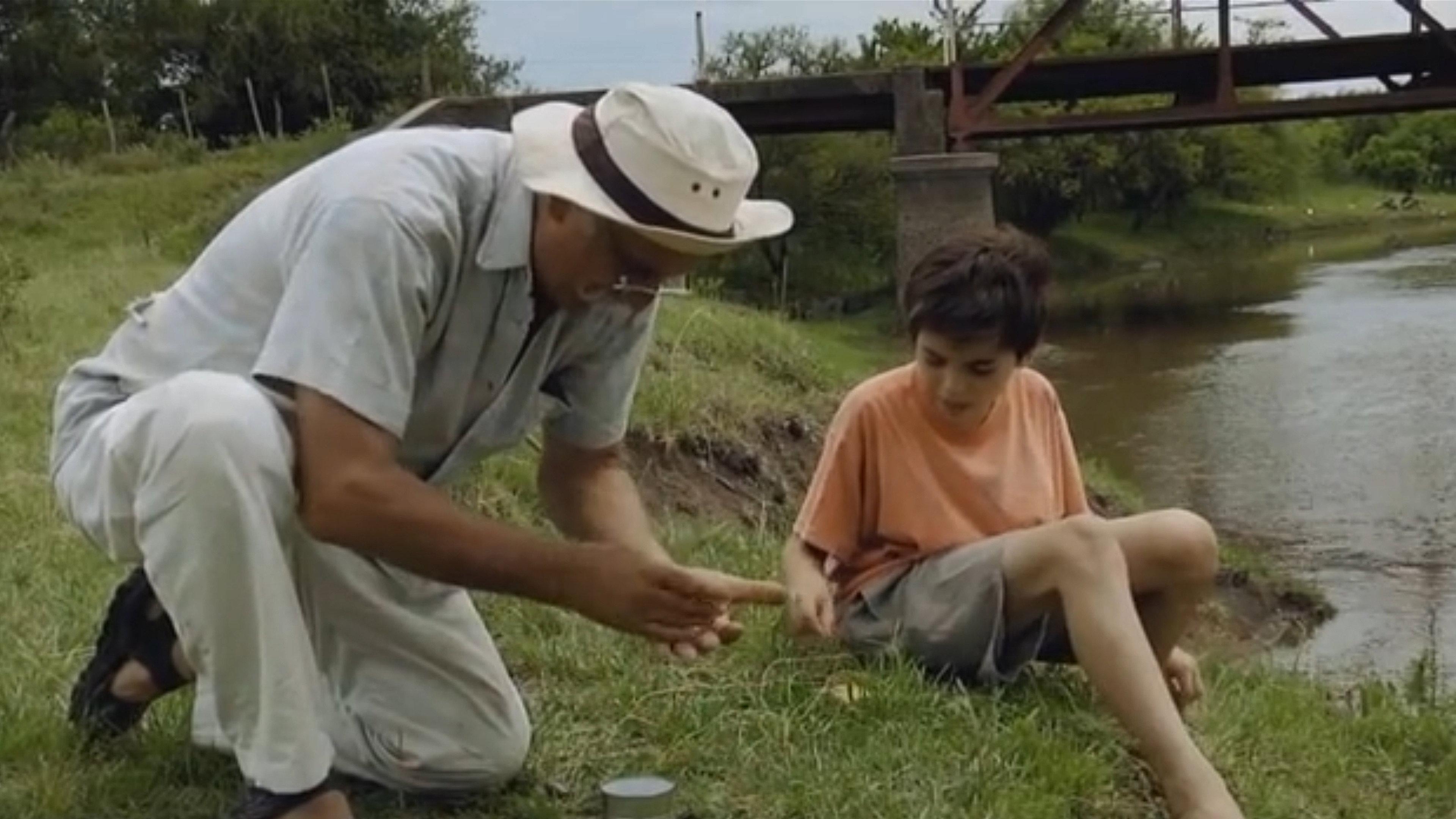 La rifa 2013 movie scene