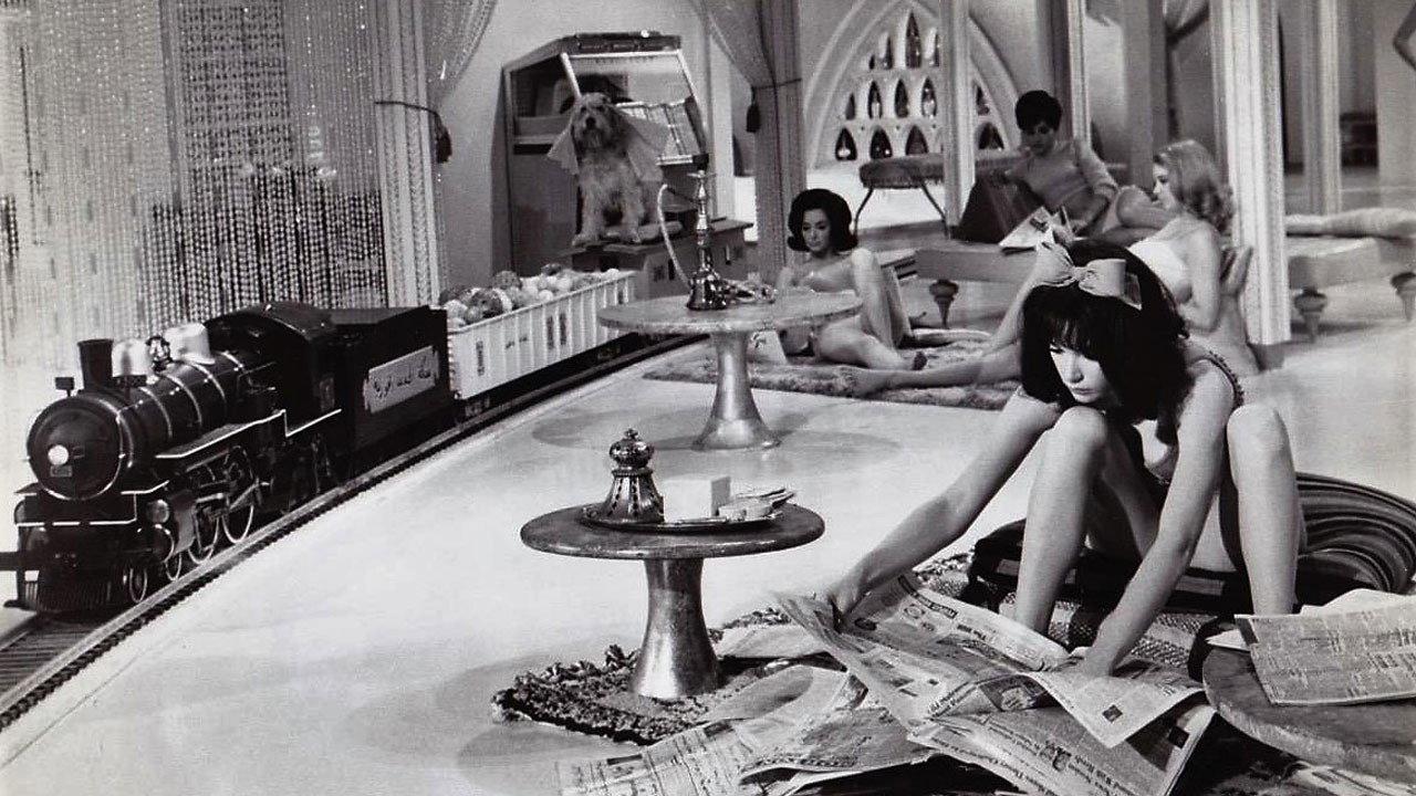 John Goldfarb, Please Come Home! 1965 movie scene