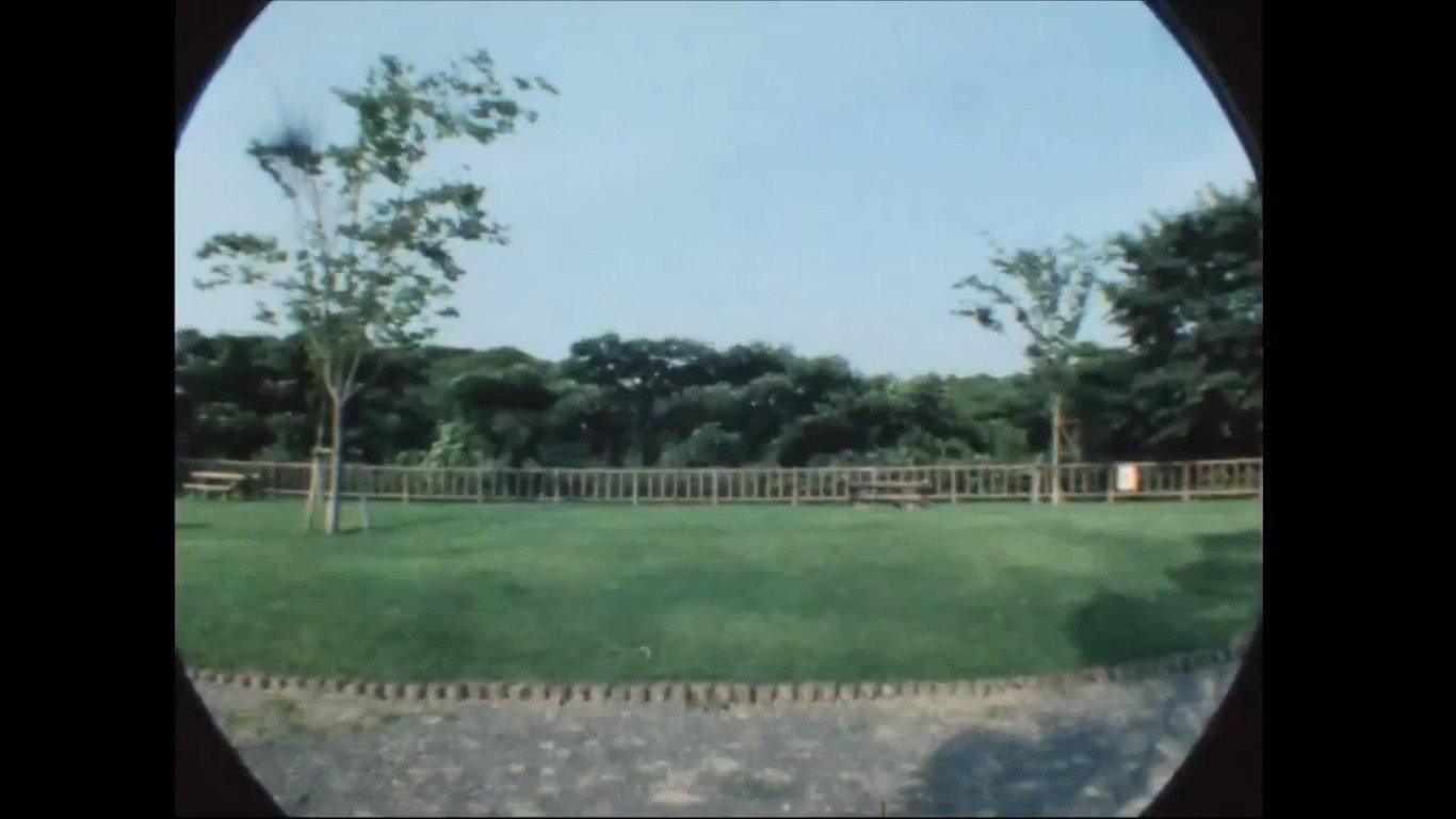 Flying Images 1989 movie scene